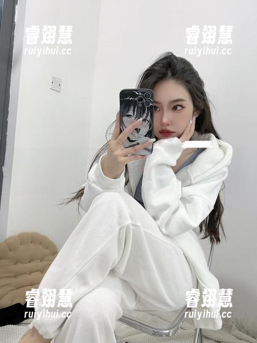 粉色的猪陈佩奇 微密圈 - 直击在线:那些在粉色的猪陈佩奇办公室拍下的瞬间