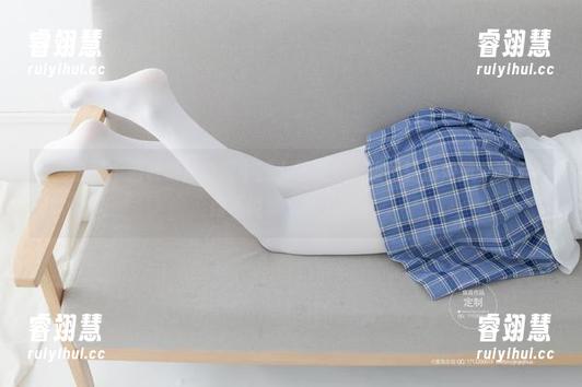 紧急企划-小恩 紧急企划 - 别眨眼!原图中的小恩在体操服里轻盈如风,观看不得不说真太迷人了。