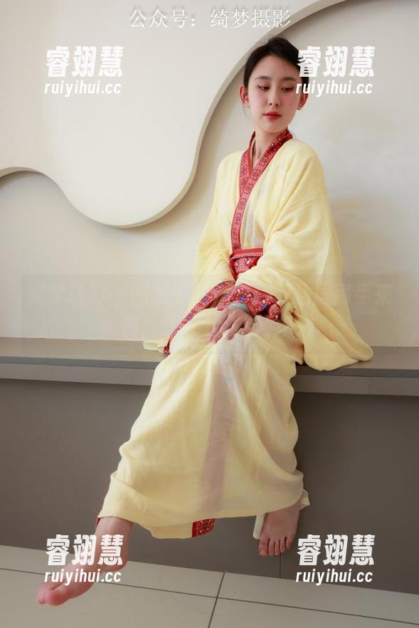 绮梦摄影-婷婷 绮梦摄影 - 图集中的婷婷:双马尾高手来袭,速来下载围观!