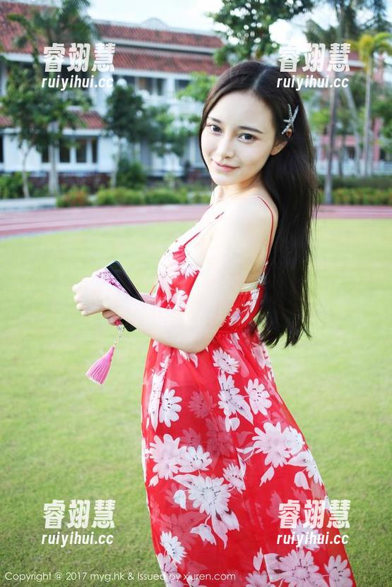 美媛馆-朱可儿 美媛馆 - 揭开黑丝的秘密:朱可儿图包中的绝妙瞬间!