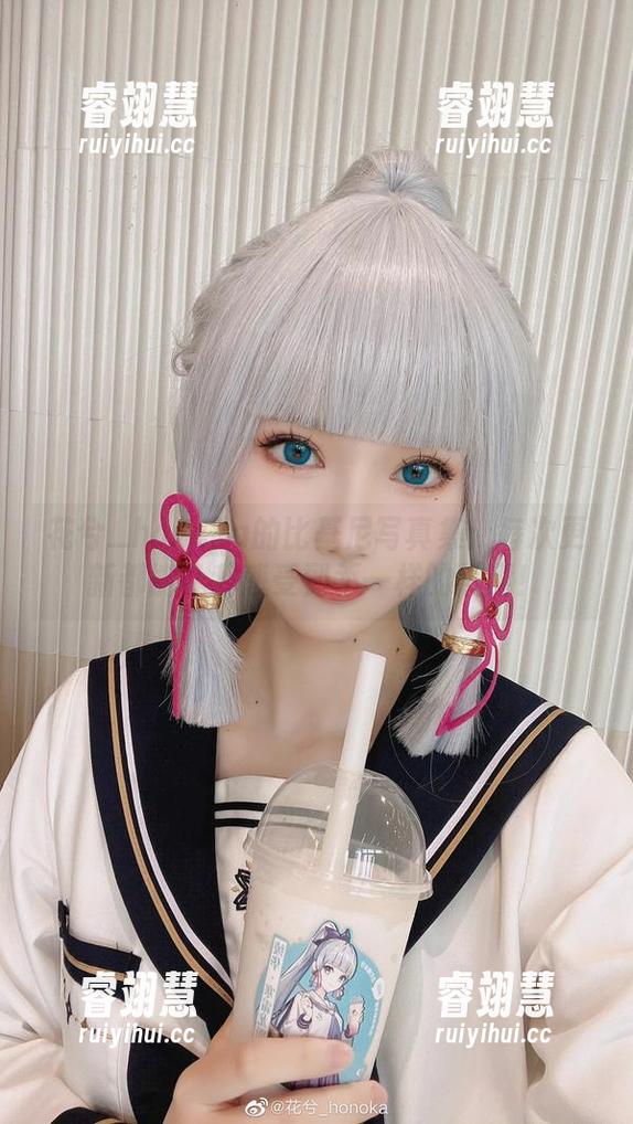 花兮_honoka 花兮_honoka的比基尼写真集:每次更新都能让我感受到不一样的热度!