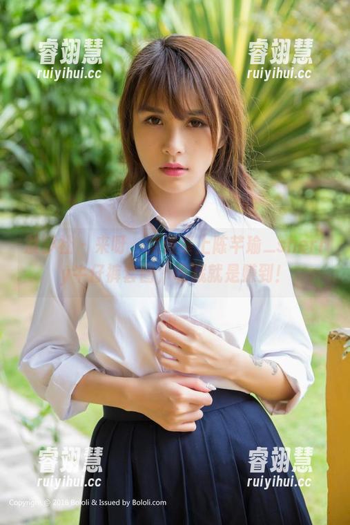 菠萝社-陈芊瑜_sherry 菠萝社 - 来呀,免费奉上陈芊瑜_sherry牛仔裤套图,收藏就是赚到!