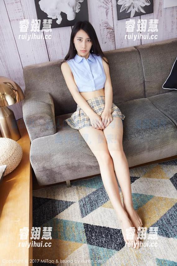 蜜桃社-Gina 蜜桃社 - 迷人的Gina短裙写真,免费照片随手可得,快来!