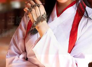 蜜桃社 - 王婉悠Queen的豹纹写真集：你绝对想看看她如何驯服这个‘野性’性格精选！