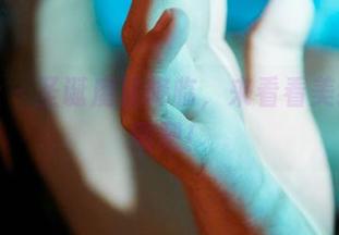 蜜桃社 - 圣诞魔法降临，来看看美绪的原图吧！