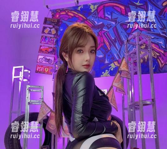 雯妹不讲道理 这些眼镜搭配,简直是雯妹不讲道理的美图合集,不下载真的太可惜