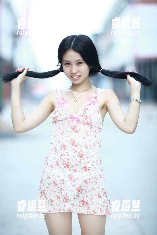 青豆客-Kiren_程程程 青豆客 - 跃动在光影间,Kiren_程程程兔女郎写真集分享:一场可爱的梦