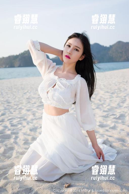 魅妍社-小乔Joyi 魅妍社 - 小乔Joyi的泳衣流浪记:最新合集,夏天里的各种意外惊喜!