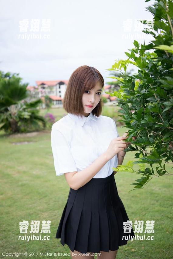 魅妍社-白沫 魅妍社 - 白沫泳池:无圣光的完美合成,惹人遐想的图片之旅