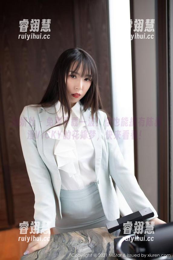 魅妍社 - 免费下载一波！你也能拥有陈雅漫VICKY的花嫁梦，快来看看！