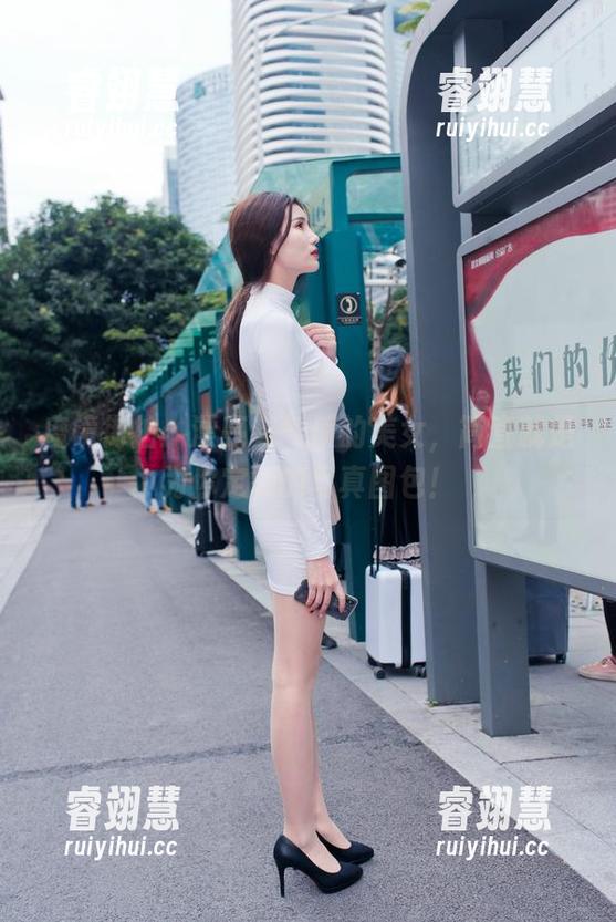 魔镜街拍 魔镜街拍:漂亮有气质的美女,简直就是为你定制的写真图包!