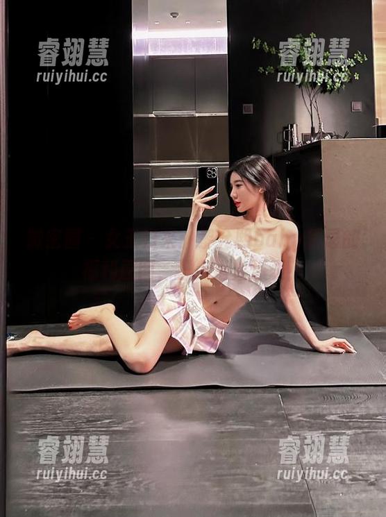 微密圈 - 女王归来：黎允熙baby禁忌的福利原图，撩人指数爆表！