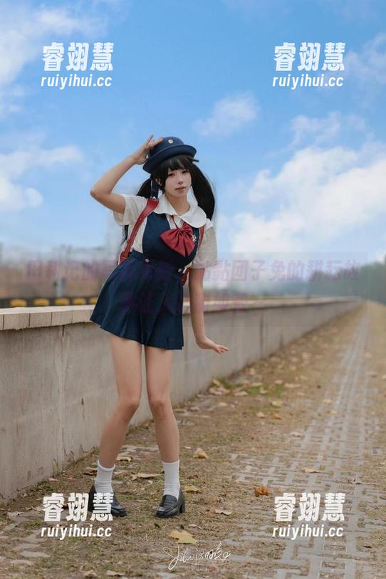 田耕记的写真更新，黏黏团子兔的耕耘故事让人心甜如蜜～